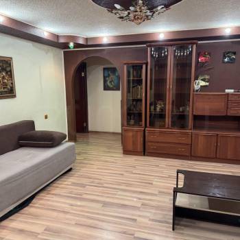 Продается 3-х комнатная квартира, 61 м²