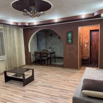 Продается 3-х комнатная квартира, 61 м²