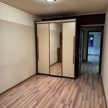 Продается 3-х комнатная квартира, 61 м²