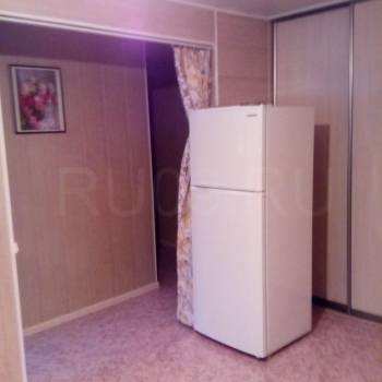 Продается 1-комнатная квартира, 32 м²