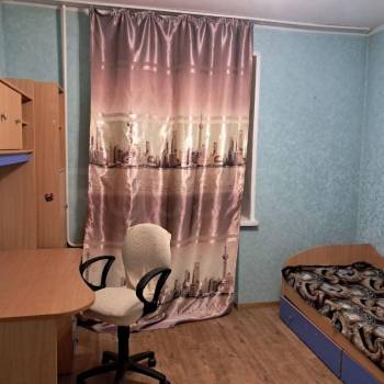 Сдается Многокомнатная квартира, 60 м²