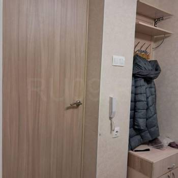 Сдается Многокомнатная квартира, 60 м²