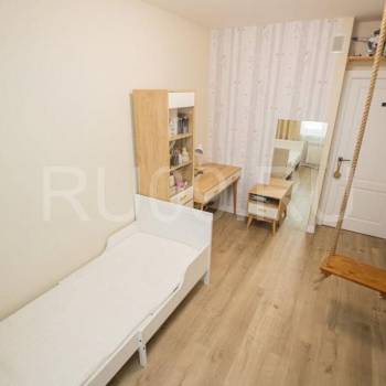 Продается 3-х комнатная квартира, 64 м²