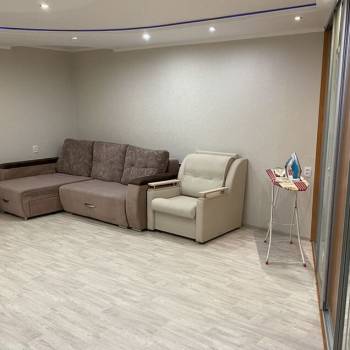 Сдается 1-комнатная квартира, 50 м²