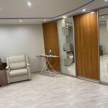 Сдается 1-комнатная квартира, 50 м²