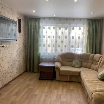 Продается Многокомнатная квартира, 70,6 м²