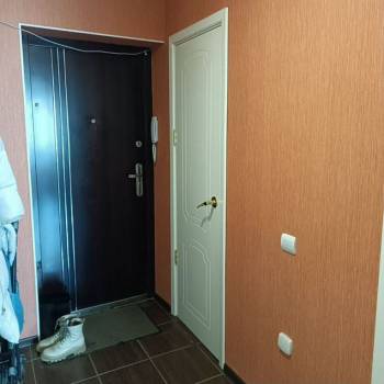 Продается 1-комнатная квартира, 39 м²