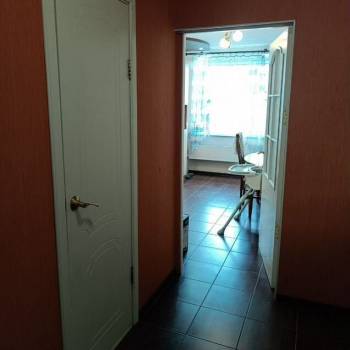 Продается 1-комнатная квартира, 39 м²