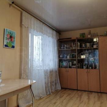 Продается Многокомнатная квартира, 71 м²