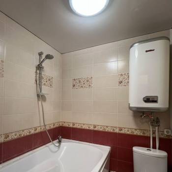 Продается 1-комнатная квартира, 42,1 м²