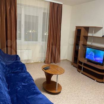 Сдается 2-х комнатная квартира, 64 м²