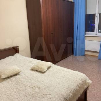 Сдается 2-х комнатная квартира, 64 м²