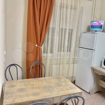 Сдается 2-х комнатная квартира, 64 м²