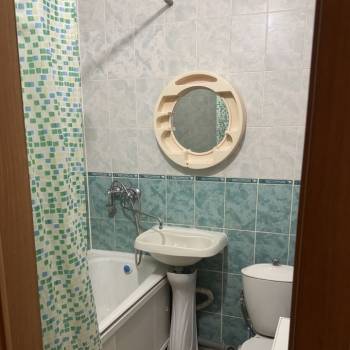 Сдается 1-комнатная квартира, 53 м²