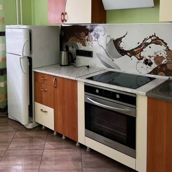 Сдается 1-комнатная квартира, 42 м²