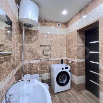 Продается 1-комнатная квартира, 44 м²