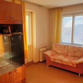 Продается 1-комнатная квартира, 28,1 м²