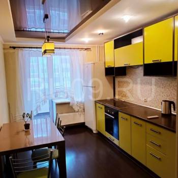 Сдается Многокомнатная квартира, 75 м²