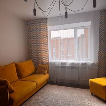 Сдается 1-комнатная квартира, 47 м²