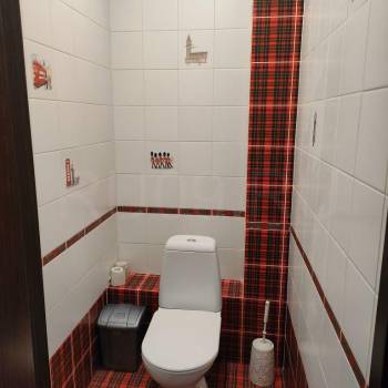 Сдается 1-комнатная квартира, 55 м²