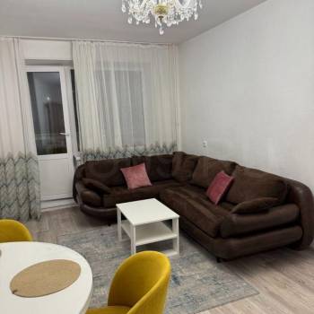 Сдается Многокомнатная квартира, 58 м²