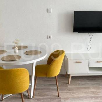 Сдается Многокомнатная квартира, 58 м²