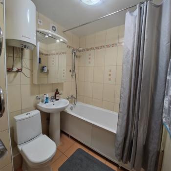 Продается 1-комнатная квартира, 51,6 м²