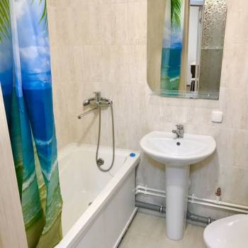 Сдается 1-комнатная квартира, 38 м²