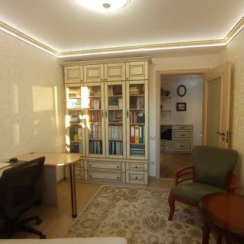 Продается 3-х комнатная квартира, 57,2 м²