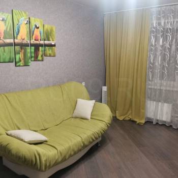 Сдается 1-комнатная квартира, 42 м²