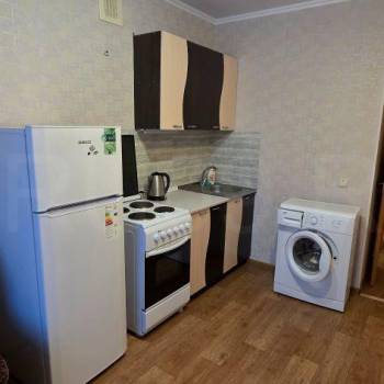 Сдается 1-комнатная квартира, 42 м²