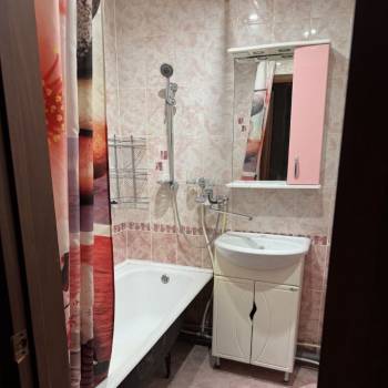 Сдается 2-х комнатная квартира, 70 м²