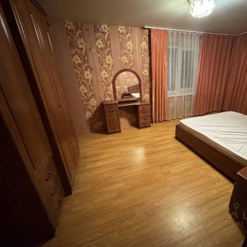 Сдается 2-х комнатная квартира, 70 м²