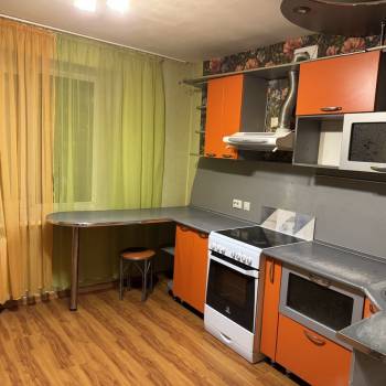 Сдается 2-х комнатная квартира, 70 м²