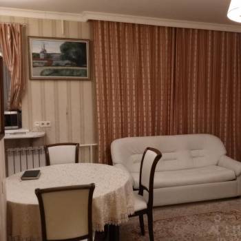 Сдается Многокомнатная квартира, 56 м²