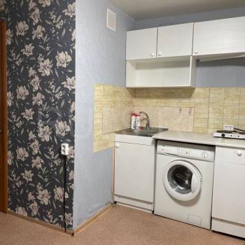 Сдается 1-комнатная квартира, 13 м²