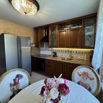 Сдается 2-х комнатная квартира, 74 м²