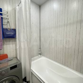 Продается 3-х комнатная квартира, 63 м²