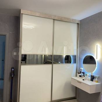 Продается 3-х комнатная квартира, 63 м²