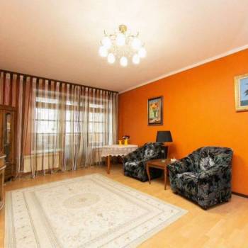 Продается 3-х комнатная квартира, 101,3 м²