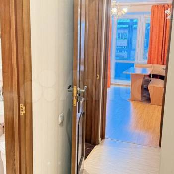 Сдается 1-комнатная квартира, 50 м²