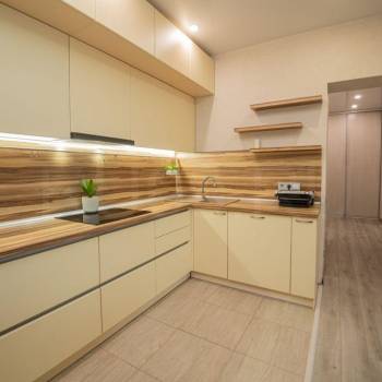 Продается 2-х комнатная квартира, 58 м²