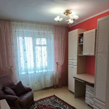 Продается Многокомнатная квартира, 82,2 м²