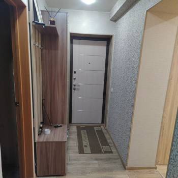 Продается 3-х комнатная квартира, 57 м²