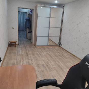 Продается 3-х комнатная квартира, 57 м²