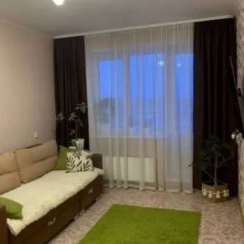 Продается 1-комнатная квартира, 35 м²