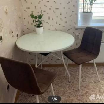 Продается 1-комнатная квартира, 35 м²