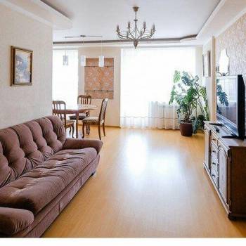 Продается 3-х комнатная квартира, 94 м²