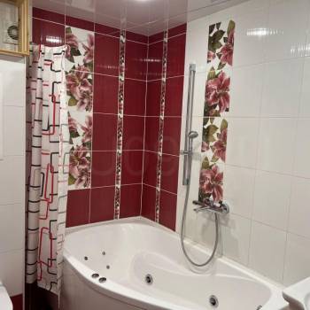 Сдается 1-комнатная квартира, 46 м²