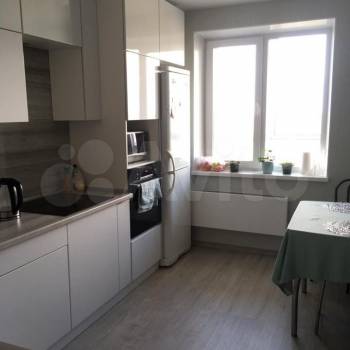 Продается 2-х комнатная квартира, 60,7 м²